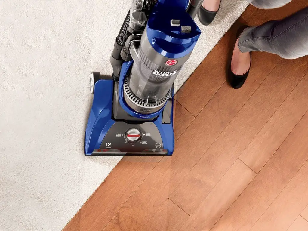 best vacuum with retractable power cord